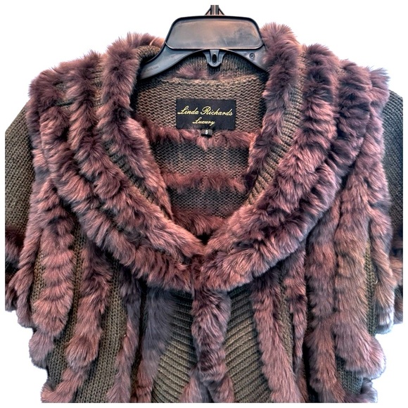 Linda Richards Women’s Waist-Length Rabbit-Fur Jacket. Purple/Black. Small - Picture 7 of 11